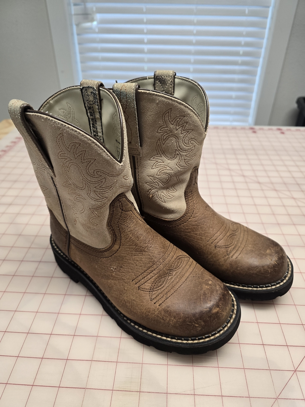 Ariat FatBaby Western Boots Size 7b